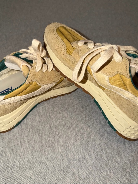 Autry Shoes - Autry Beige Suede Platform Sneakers with Green Accent